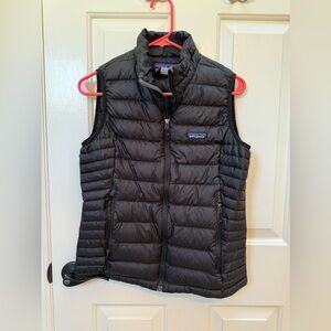 Patagonia down vest—good condition priced to sell!